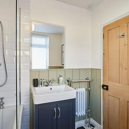 Host & - Penny Farthing Holiday home Whitby