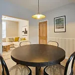 Host & - Penny Farthing Tatil Evi